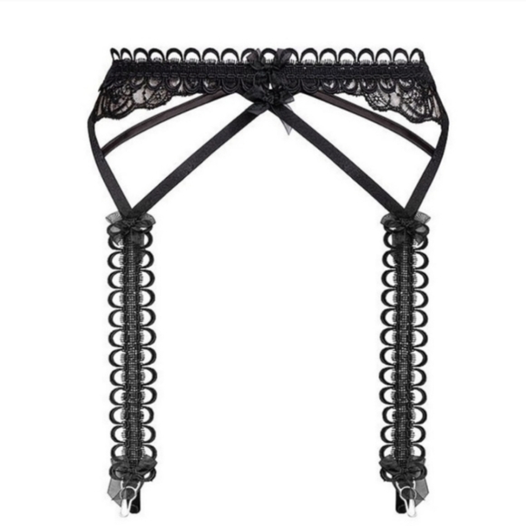 D5. NWT FOR LOVE AND LEMONS SWIRLY FLORAL GARTER BELT - Picture 1 of 10